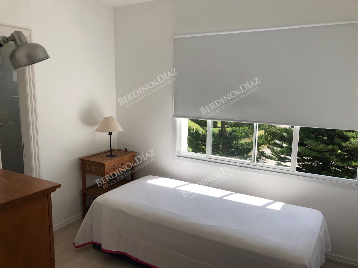 Apartamento ID.1080 - Apartamento Impecable en San Rafael, frente a Playa Brava