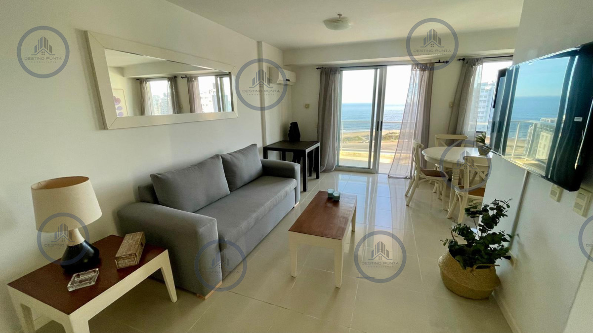Apartamento en Alquiler Anual Torre con Servicios. 2 Dormitorios con Vista al Mar — fotografía 2