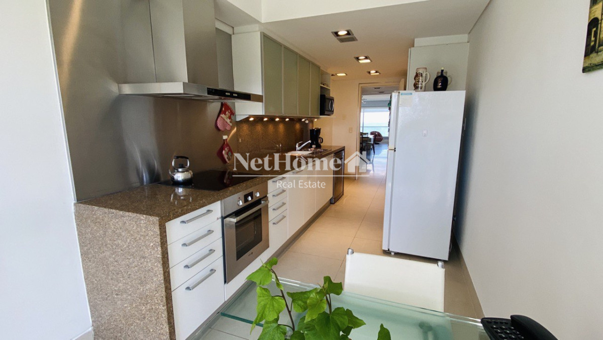 Apartamento ID.196 - Playa Brava Apartamento 2 Dormitorios Primera línea
