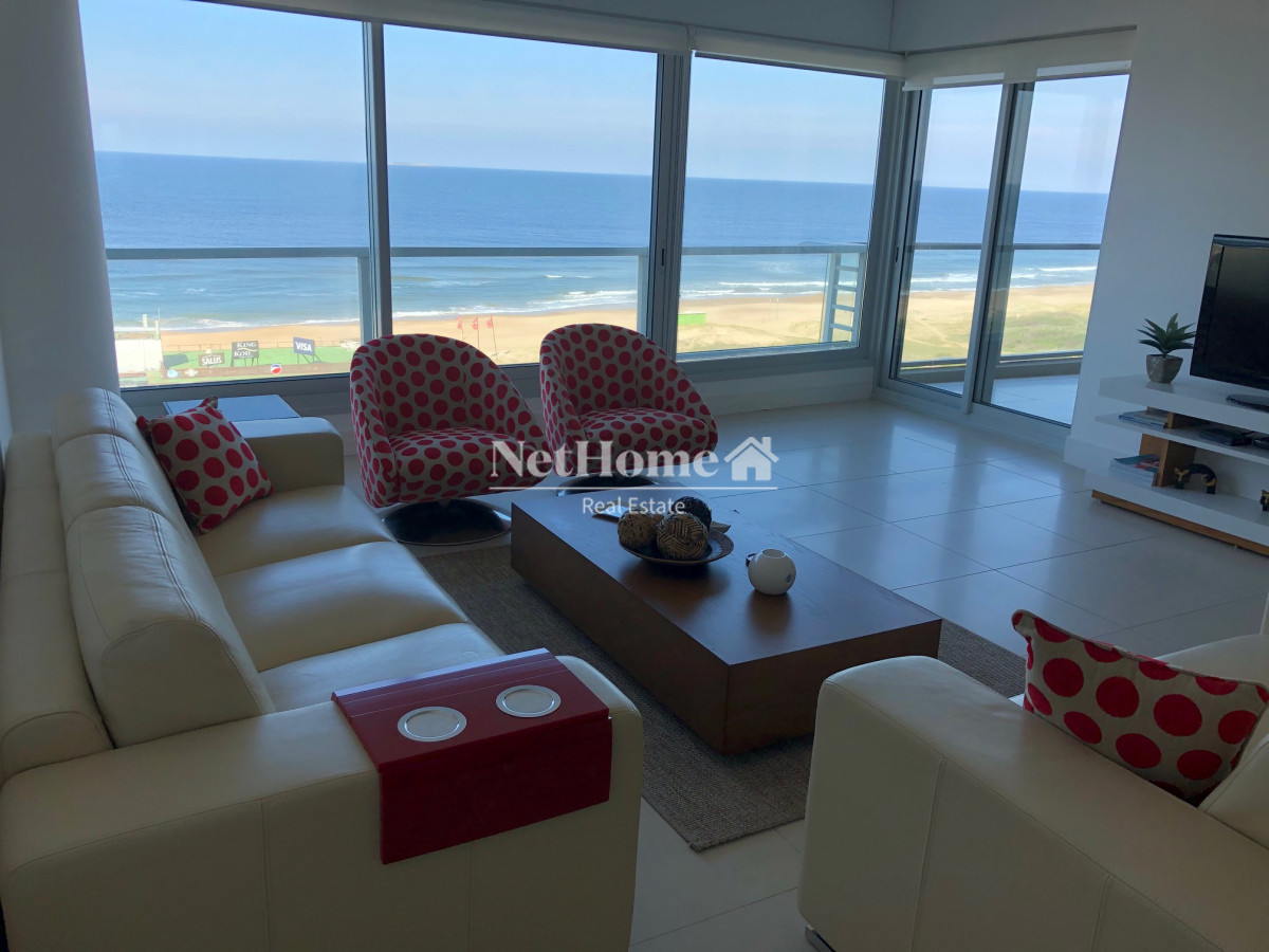 Apartamento ID.196 - Playa Brava Apartamento 2 Dormitorios Primera línea