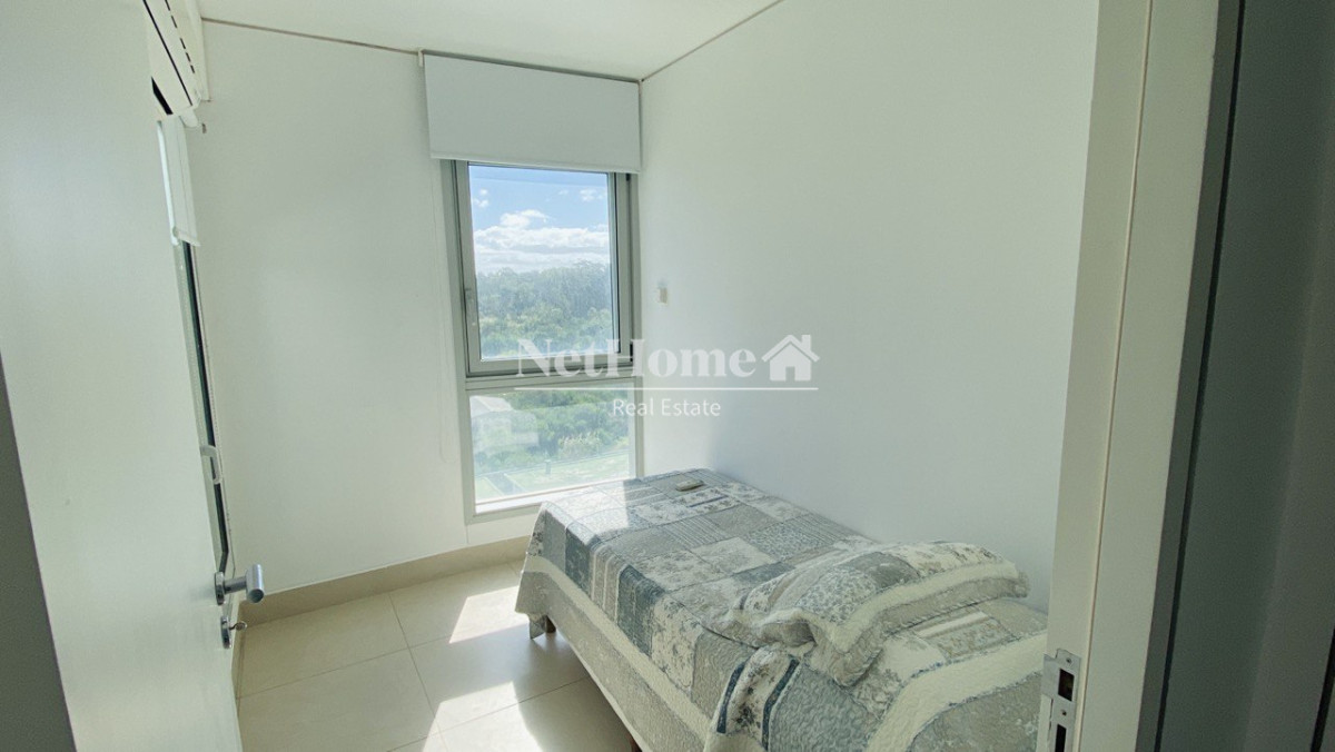 Apartamento ID.196 - Playa Brava Apartamento 2 Dormitorios Primera línea