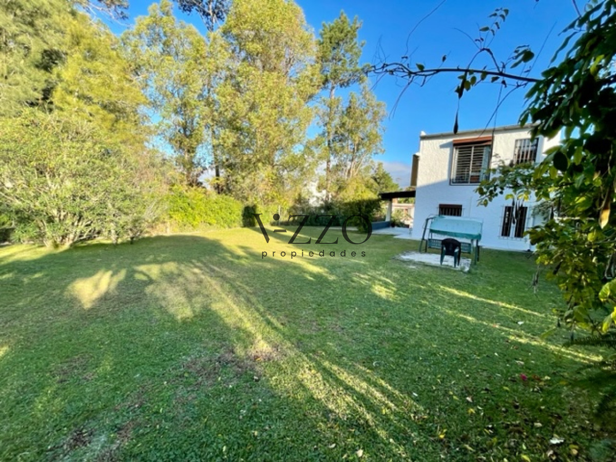 Casa ID.578/Venta-de-Casa-en-Pinares.-Destino-Vivienda-o-Comercio - Venta de Casa en Pinares. Destino Vivienda o Comercio