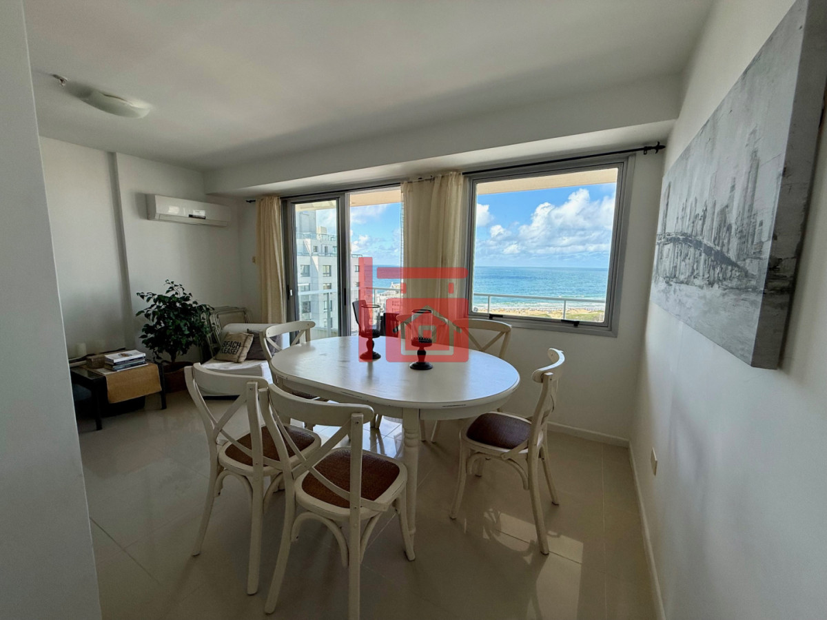 Apartamento ID.564 - Apartamento en Alquiler Anual   Torre Nueva con Servicios. Vista al Mar