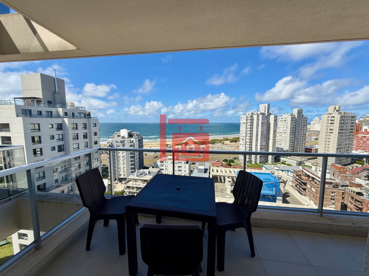 Apartamento ID.564 - Apartamento en Alquiler Anual   Torre Nueva con Servicios. Vista al Mar