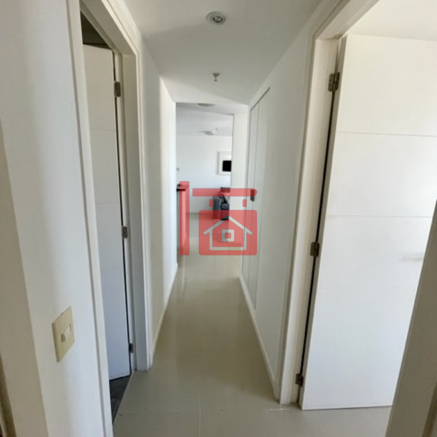 Apartamento ID.564 - Apartamento en Alquiler Anual   Torre Nueva con Servicios. Vista al Mar