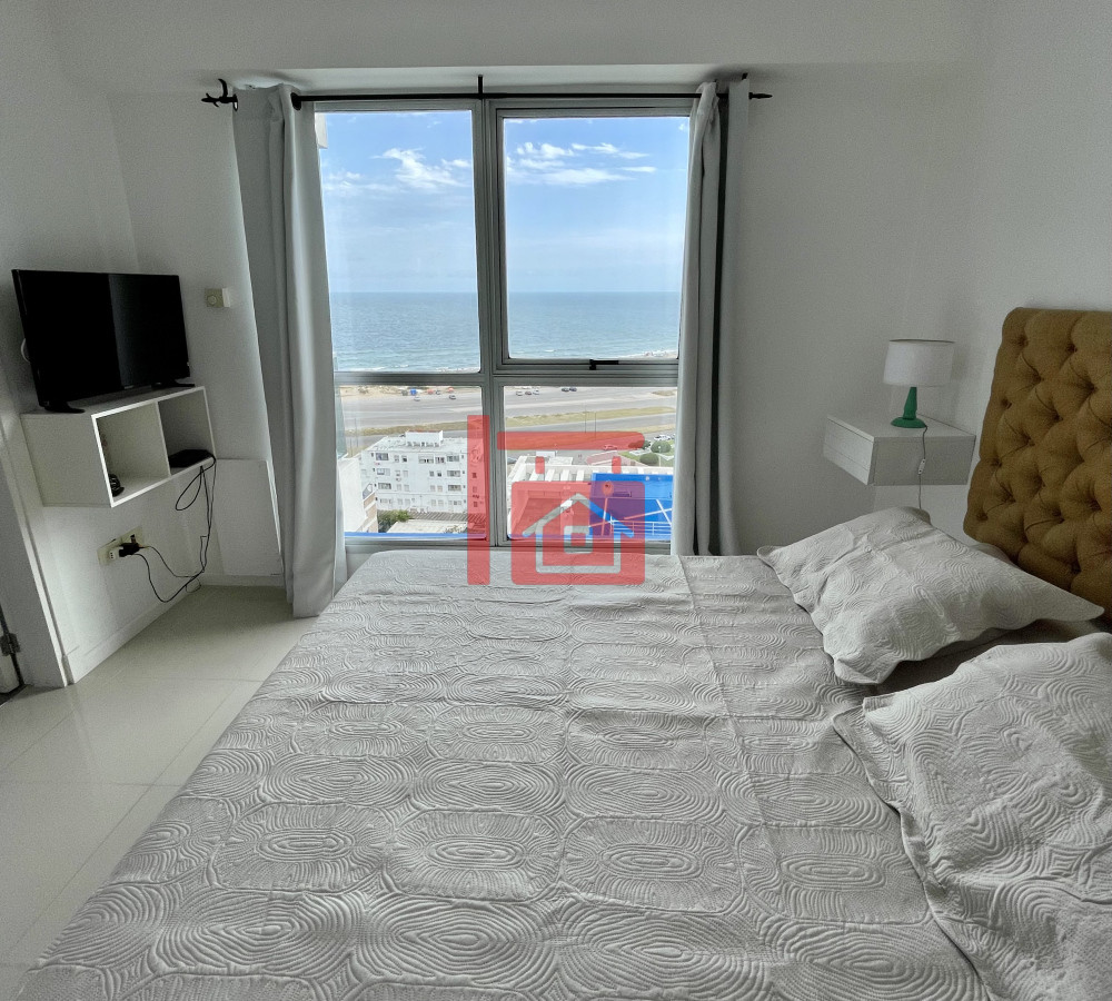 Apartamento ID.564 - Apartamento en Alquiler Anual   Torre Nueva con Servicios. Vista al Mar