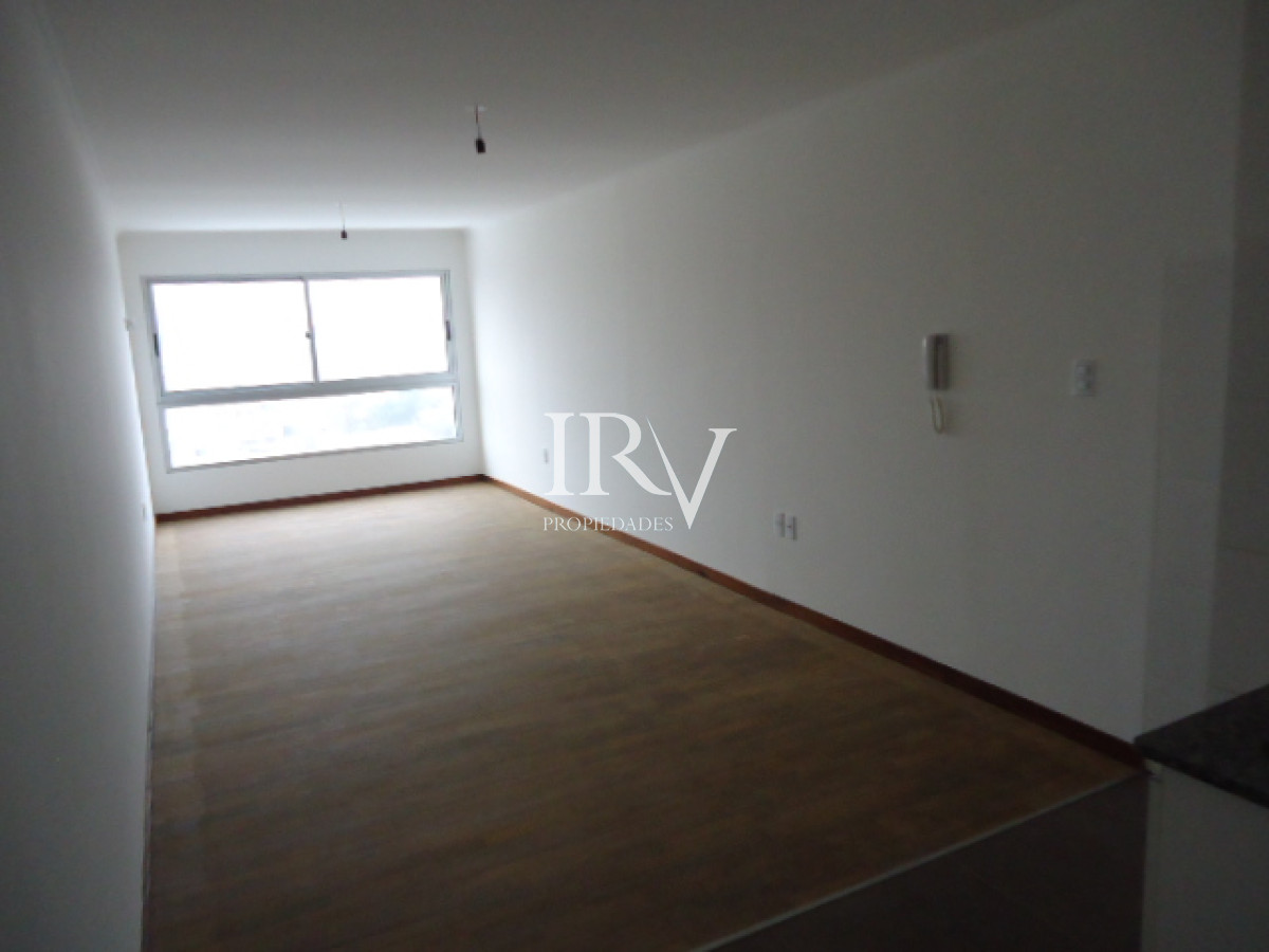 Apartamento ID.149 - Venta de Apartamento 1 ambiente, garaje y renta anual vigente. Zona Puerto del Buceo