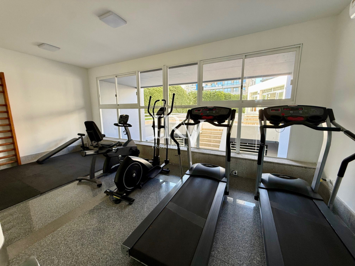 Apartamento ID.1019 - Venta de Penthouse duplex con parrillero exclusivo en Playa Brava de Punta del Este