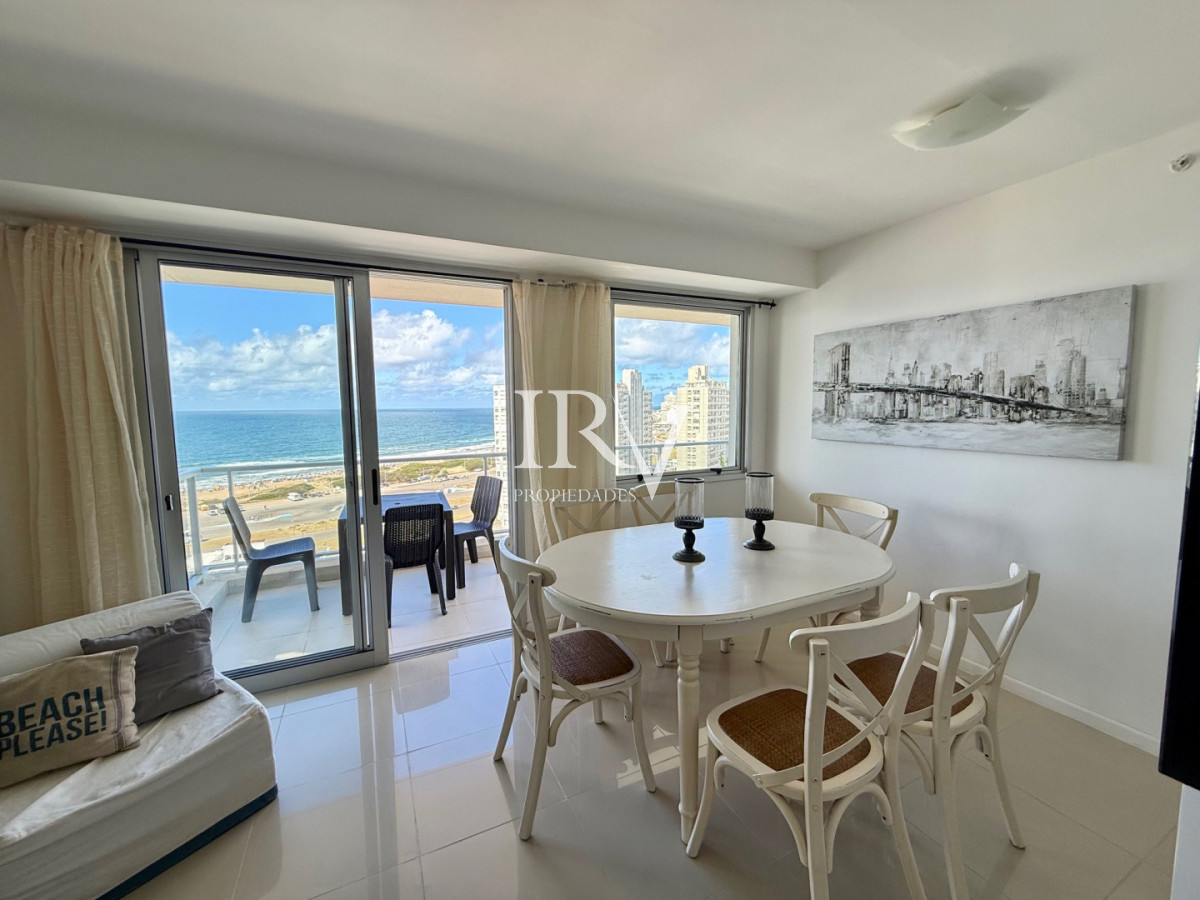 Apartamento ID.442 - Apartamento en Alquiler Anual   Torre Nueva con Servicios. Vista al Mar