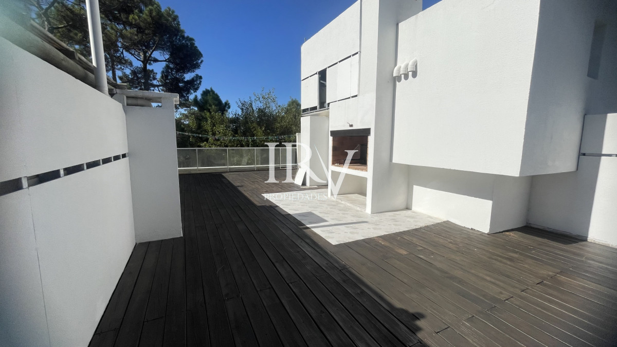 Apartamento ID.916 - Venta de Apartamento Penthouse en Rincón del Indio, Punta del Este