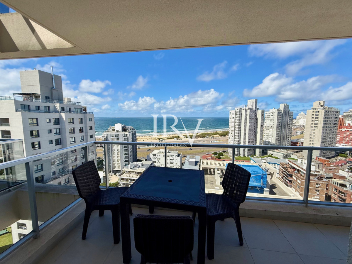 Apartamento ID.442 - Apartamento en Alquiler Anual   Torre Nueva con Servicios. Vista al Mar