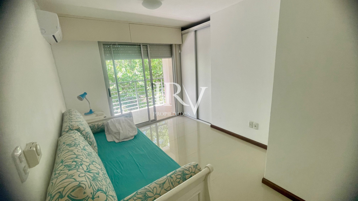 Apartamento ID.916 - Venta de Apartamento Penthouse en Rincón del Indio, Punta del Este