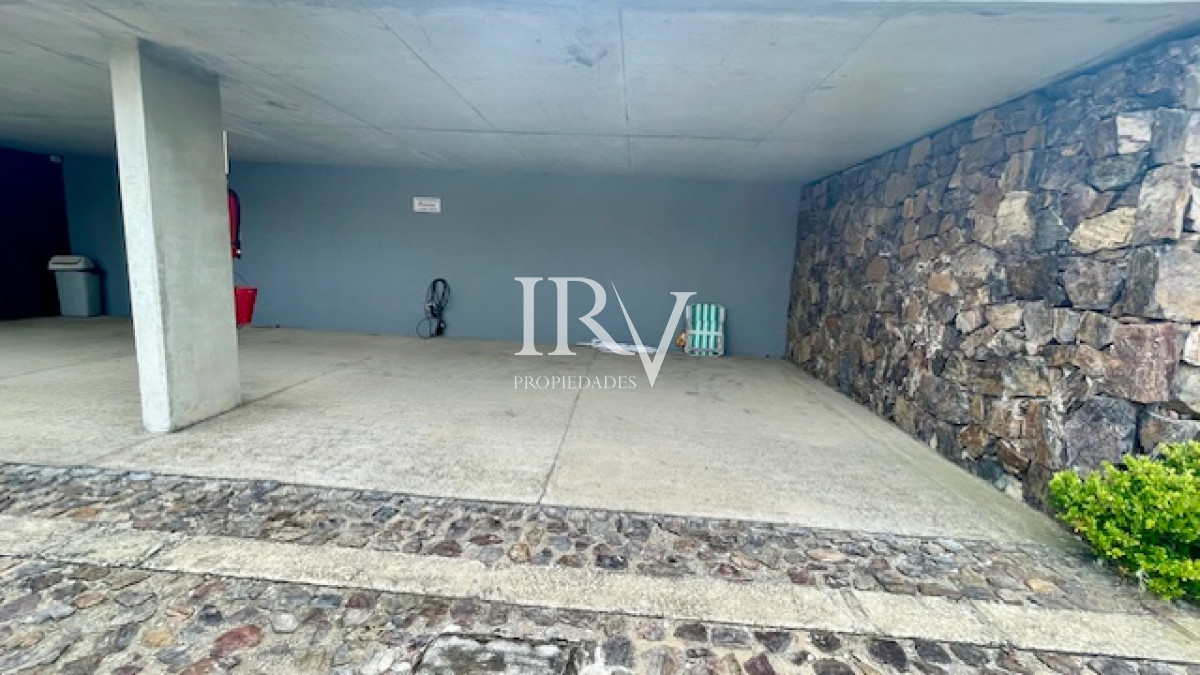 Apartamento ID.764 - Oportunidad en Punta Ballena. Venta de Apartamento Duplex tipo Casa