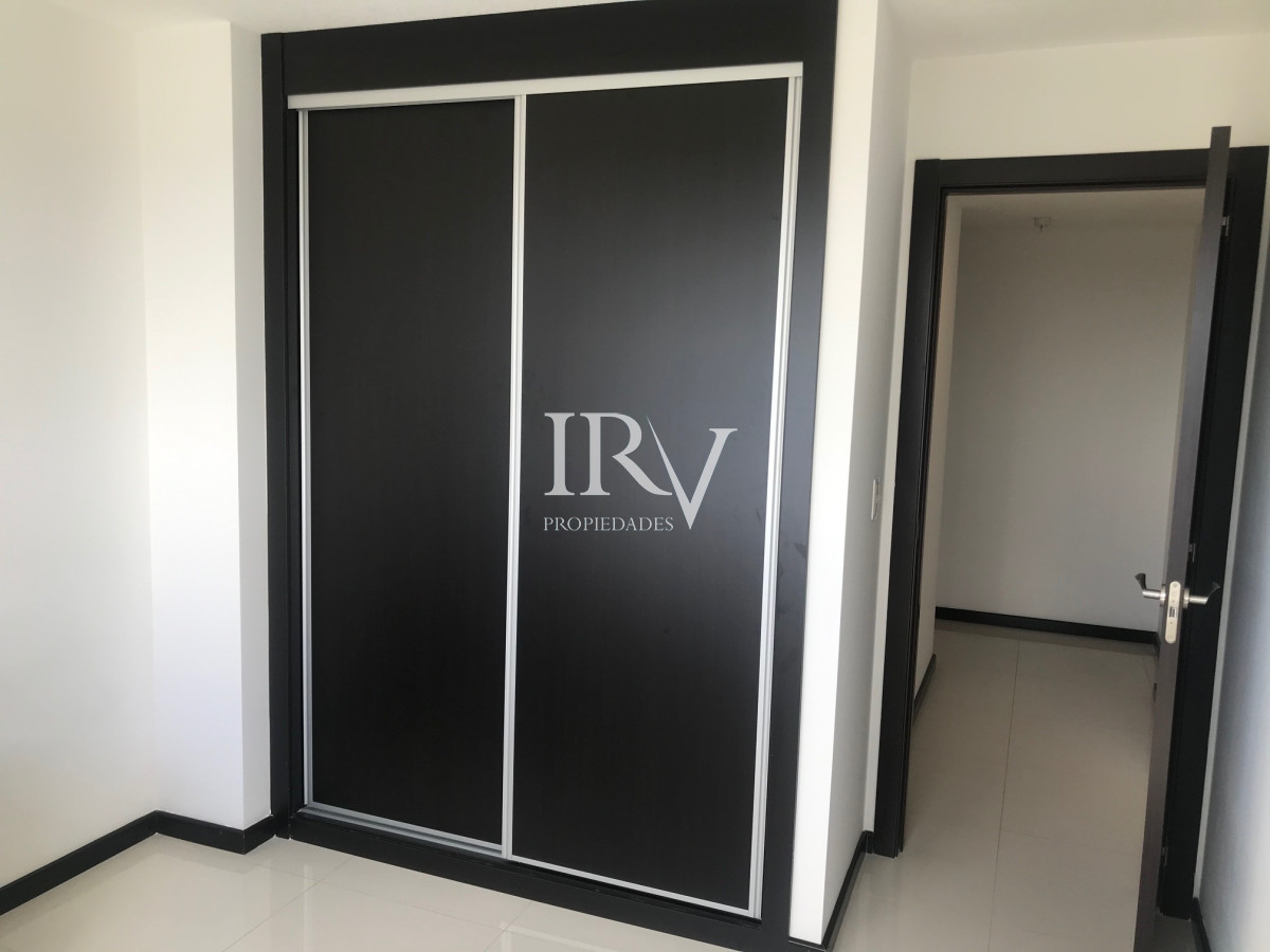 Apartamento ID.532 - Apartamento en Venta en Punta del Este. Con renta anual