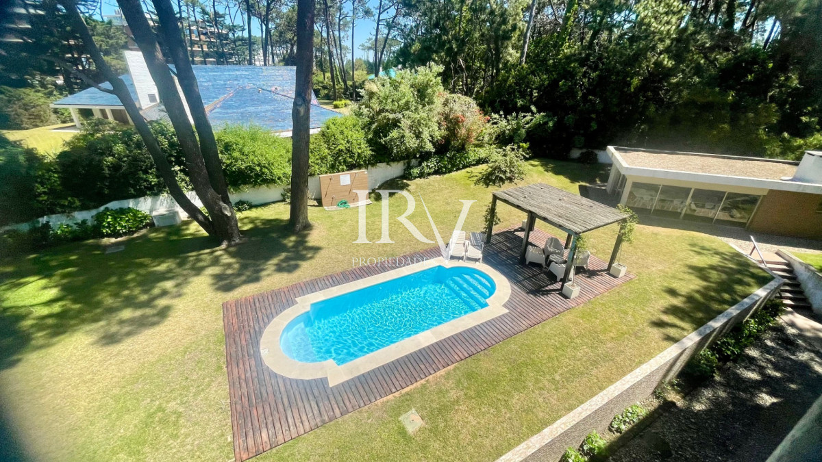 Apartamento ID.916 - Venta de Apartamento Penthouse en Rincón del Indio, Punta del Este