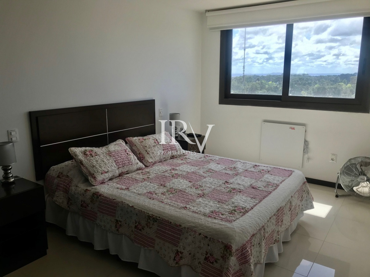 Apartamento ID.532 - Apartamento en Venta en Punta del Este. Con renta anual