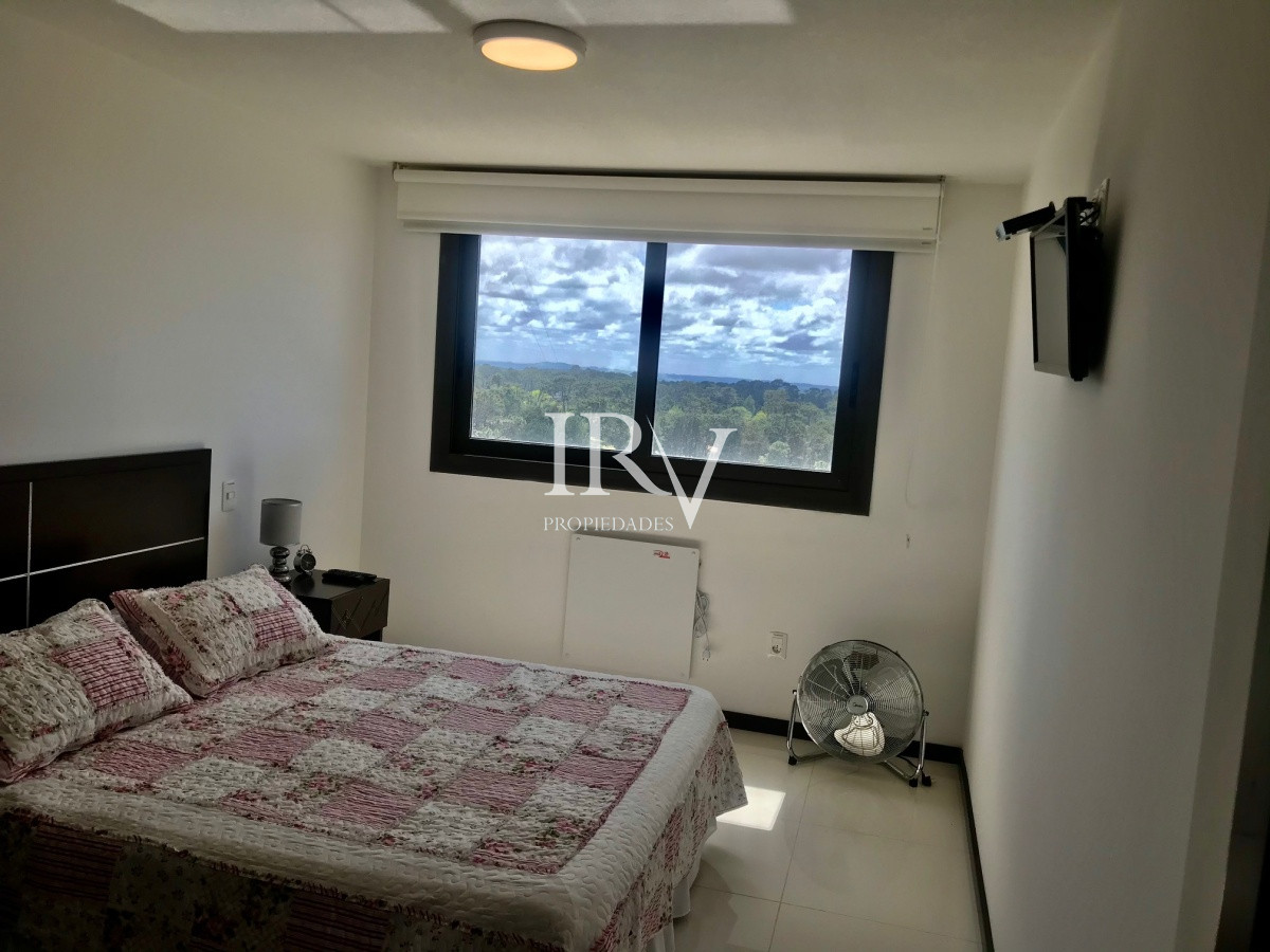 Apartamento ID.532 - Apartamento en Venta en Punta del Este. Con renta anual