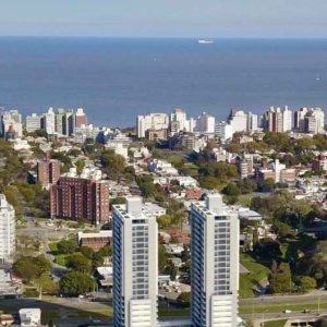 Alquiler Apartamento 2 dorm con garaje en Estrellas de Malvin 