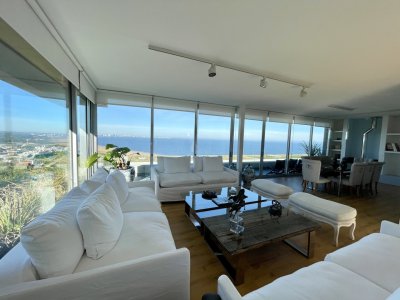 Venta de Apartamento tipo Casa en Punta Ballena, Punta del Este