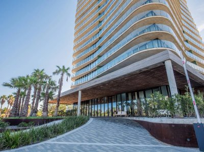 SURFSIDE 1 Venta Hermoso Apto en piso alto
