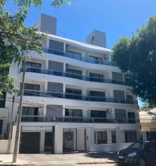 Alquiler o Venta Ambiente en Zona Torres WTC con Garaje