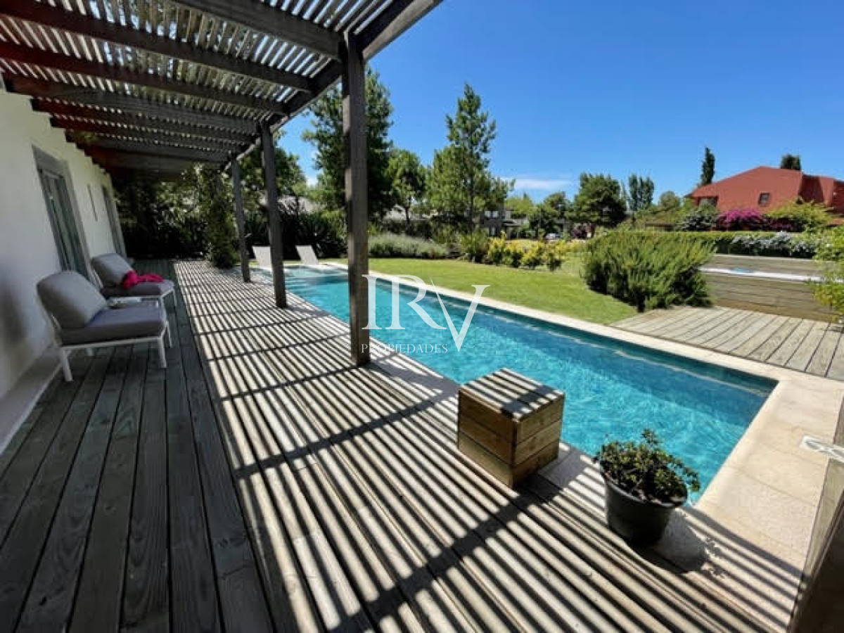 Casa ID.741 - Casa Nueva en Barrio Cerrado de Punta del Este