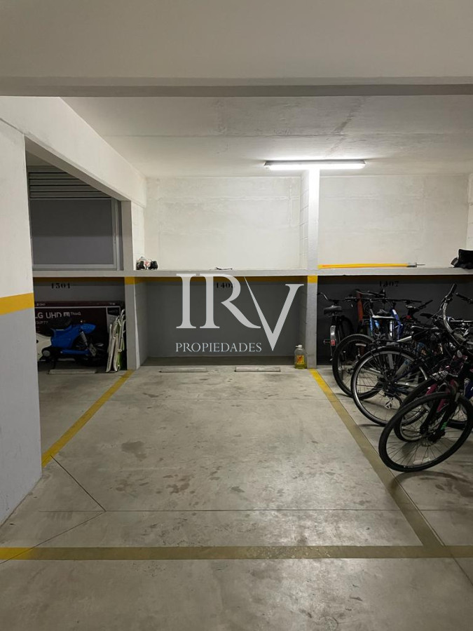 Apartamento ID.442 - Apartamento en Alquiler Anual   Torre Nueva con Servicios. Vista al Mar