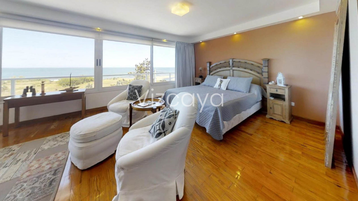 Casa ID.638 - Playa Mansa Primera Linea