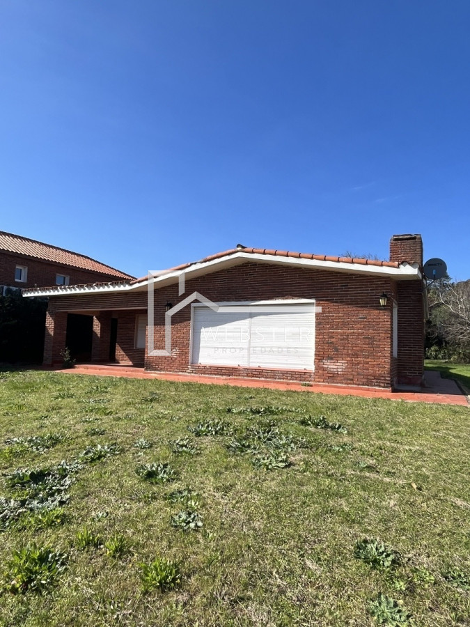 Casa ID.1964 - VENTA Divina casa en  Piriápolis frente al Mar