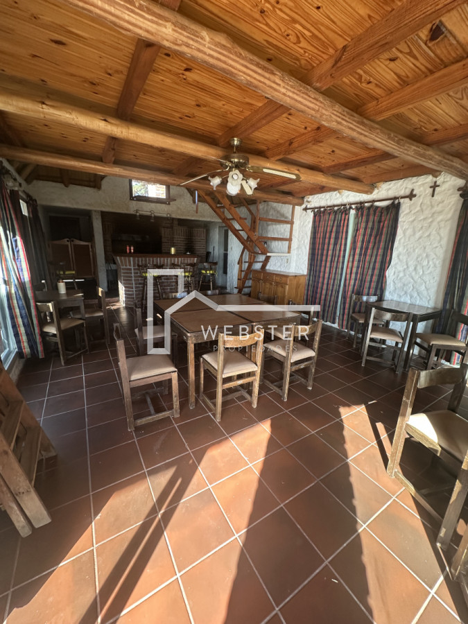 Casa ID.1964 - VENTA Divina casa en  Piriápolis frente al Mar