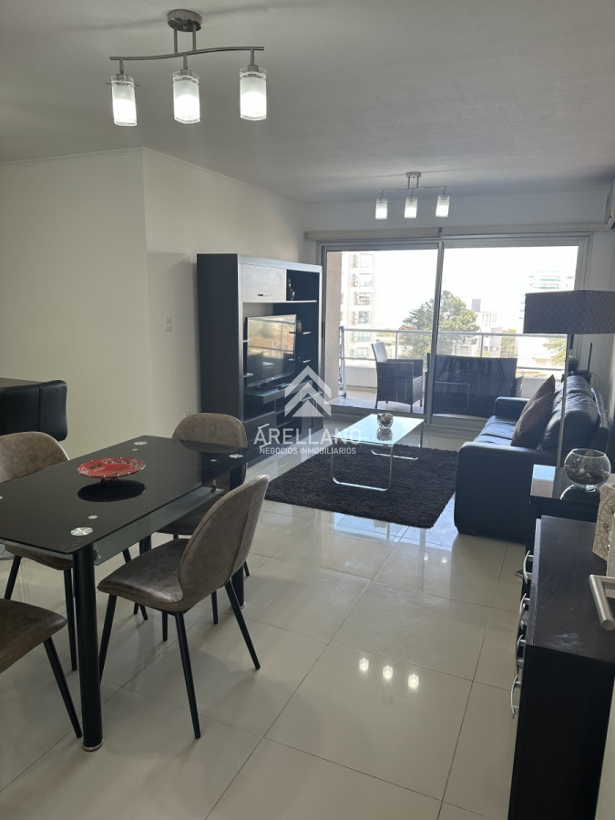 Apartamento ID.2525 - Apartamento 2 dormitorios Punta del Este 