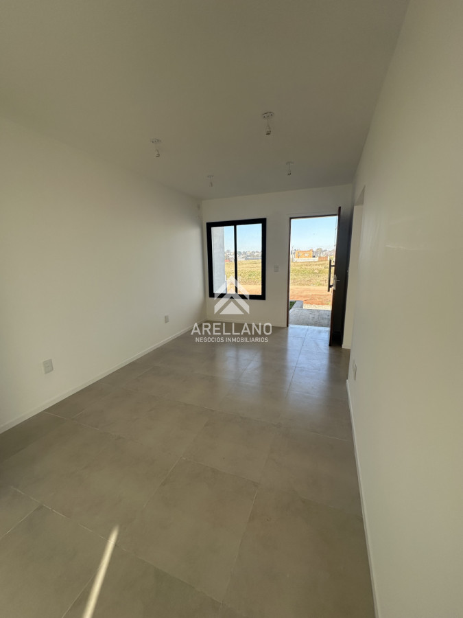 Casa ID.4897 - Casas a entrenar de 2 y 3 dormitorios, Maldonado, Biarritz