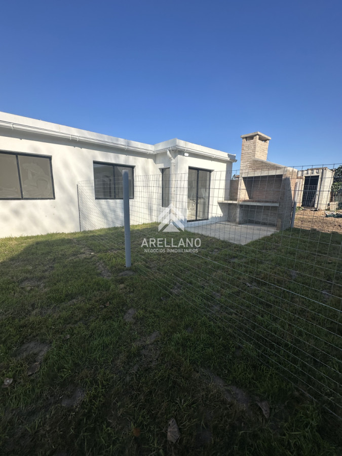 Casa ID.4897 - Casas a entrenar de 2 y 3 dormitorios, Maldonado, Biarritz