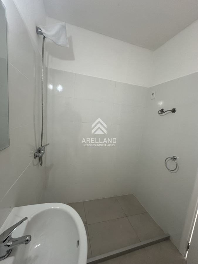 Casa ID.4897 - Casas a entrenar de 2 y 3 dormitorios, Maldonado, Biarritz