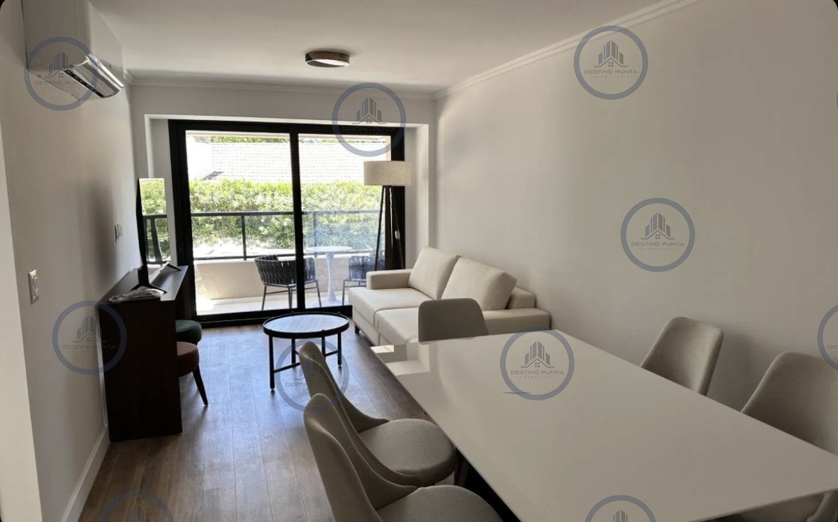 Moderno Apartamento de 2 Dormitorios sobre Roosevelt, Alquiler Invernal — fotografía 1