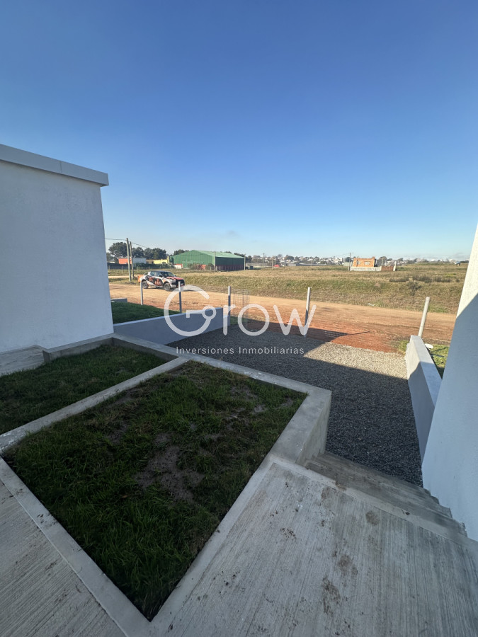 Casa ID.2887 - Casas a entrenar de 2 y 3 dormitorios, Maldonado