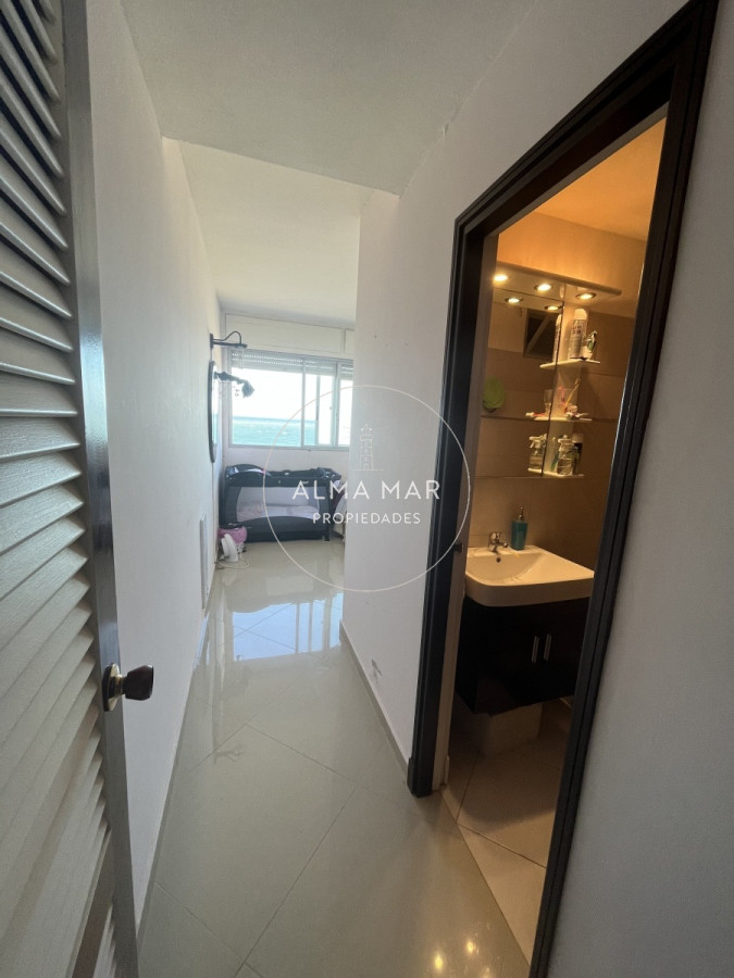 Apartamento ID.277 - En venta primera línea brava 
