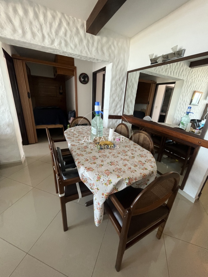 Apartamento ID.277 - En venta primera línea brava 