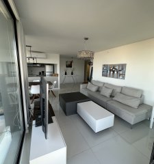 Apartamento 3 dormitorios en Art Tower