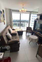 Muy lindo apartamento en Roosevelt