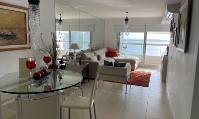 Pent House pda 2 Playa Mansa.  Moderna Torre con amenities.