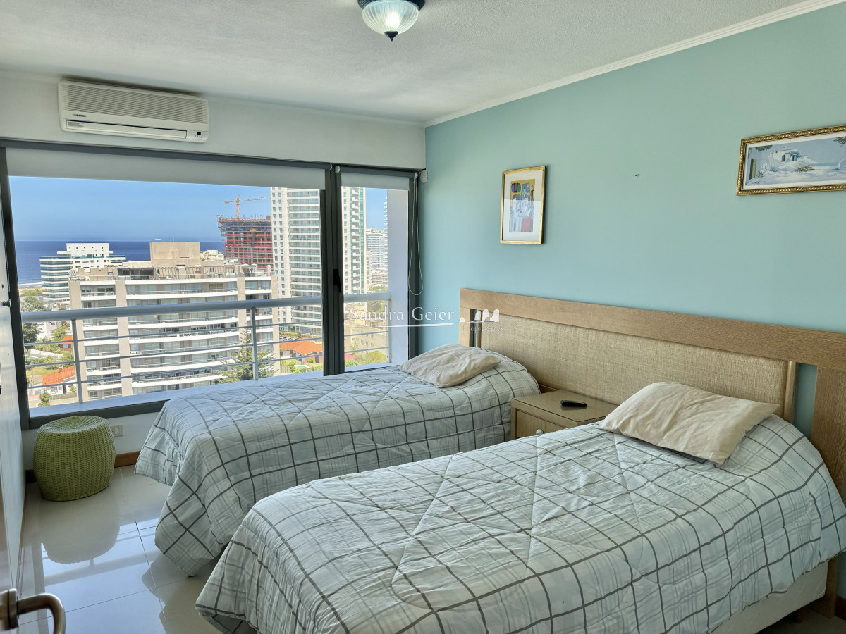 Apartamento ID.2839 -  venta Hermoso apartamento de 3 dormitorios. Torre Marigot