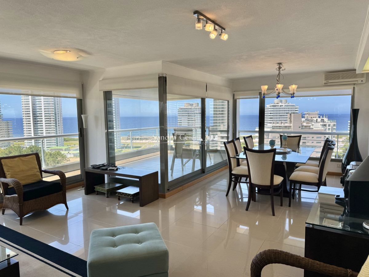 Apartamento ID.2839 -  venta Hermoso apartamento de 3 dormitorios. Torre Marigot