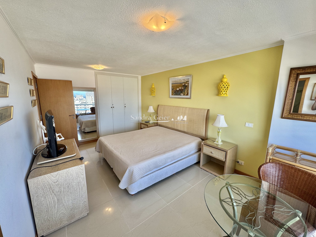 Apartamento ID.2839 -  venta Hermoso apartamento de 3 dormitorios. Torre Marigot