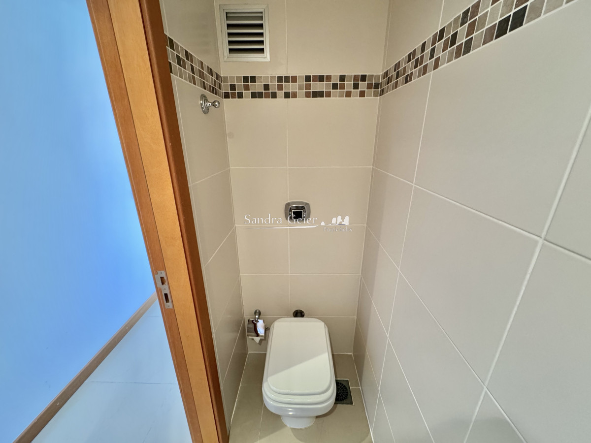 Apartamento ID.2839 -  venta Hermoso apartamento de 3 dormitorios. Torre Marigot