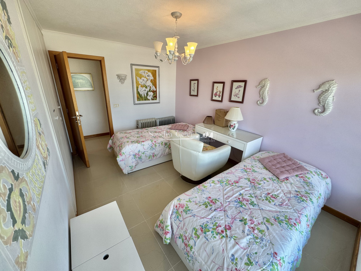 Apartamento ID.2839 -  venta Hermoso apartamento de 3 dormitorios. Torre Marigot