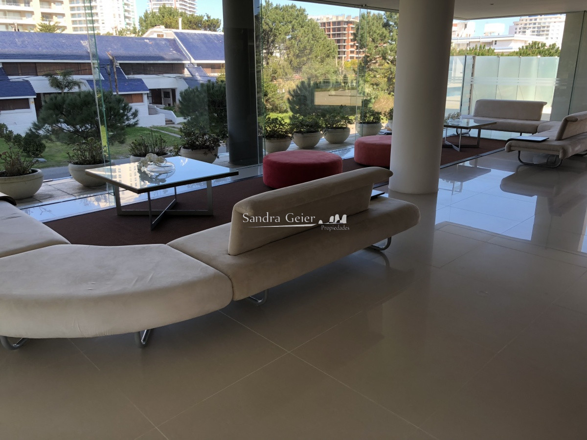 Apartamento ID.2839 -  venta Hermoso apartamento de 3 dormitorios. Torre Marigot