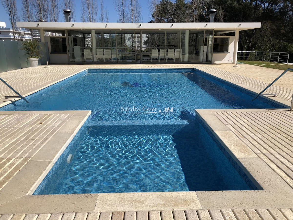 Apartamento ID.2839 -  venta Hermoso apartamento de 3 dormitorios. Torre Marigot