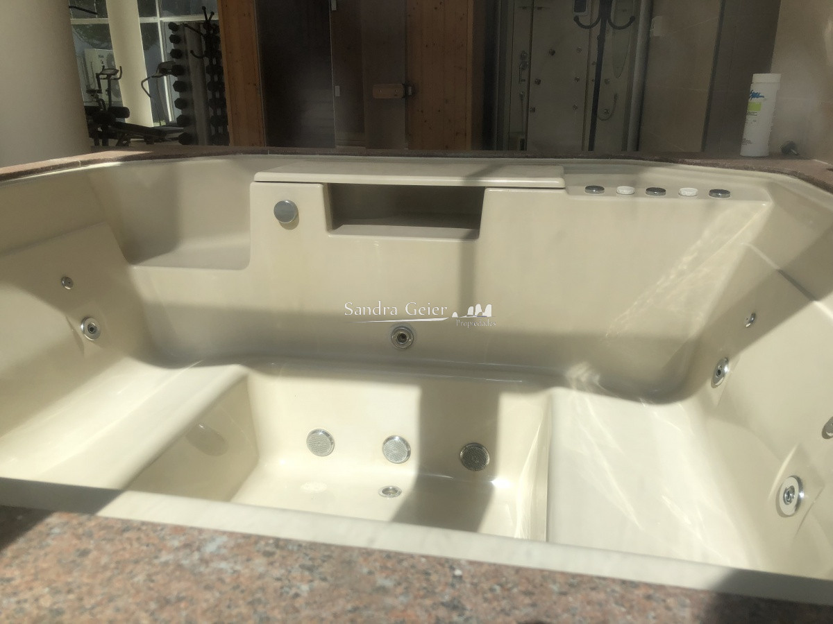 Apartamento ID.2839 -  venta Hermoso apartamento de 3 dormitorios. Torre Marigot