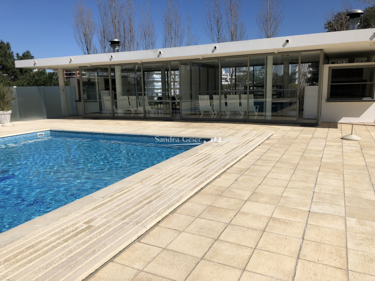 Apartamento ID.2839 -  venta Hermoso apartamento de 3 dormitorios. Torre Marigot